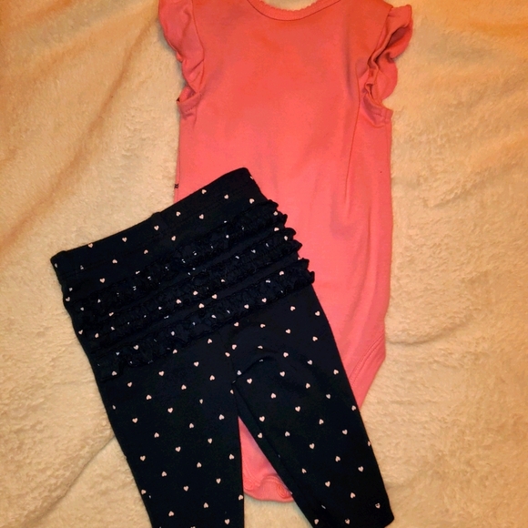 Baby Girl's Set - Picture 2 of 3